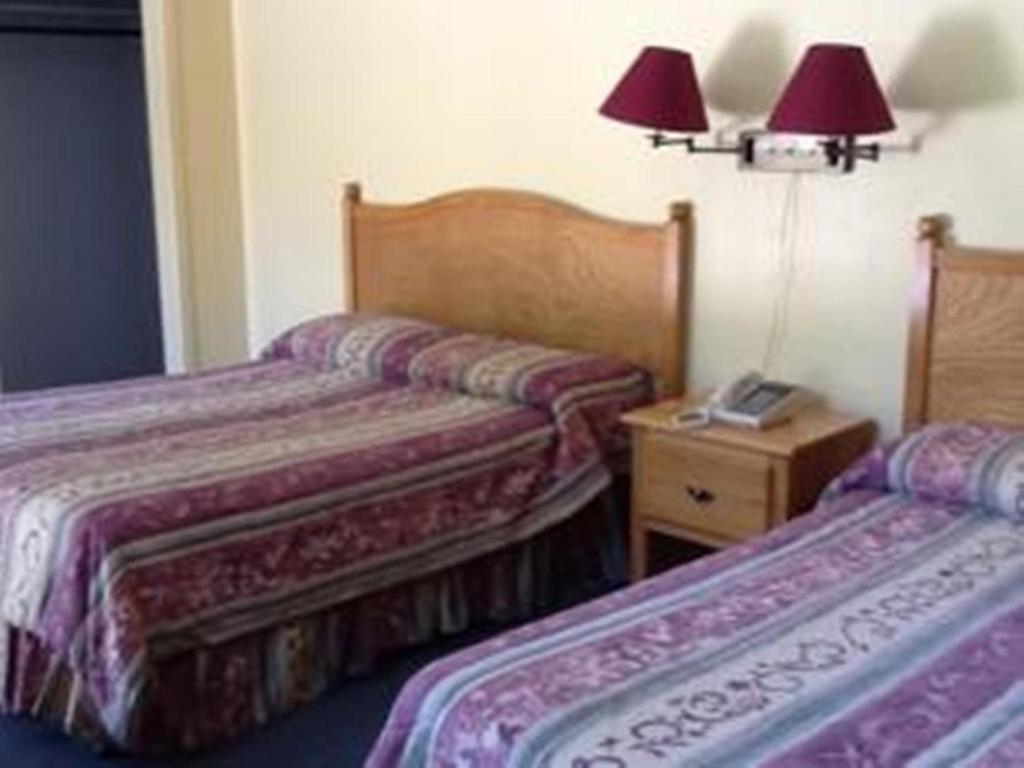 מונט טרמבלאנט Auberge Mountain View Inn חדר תמונה